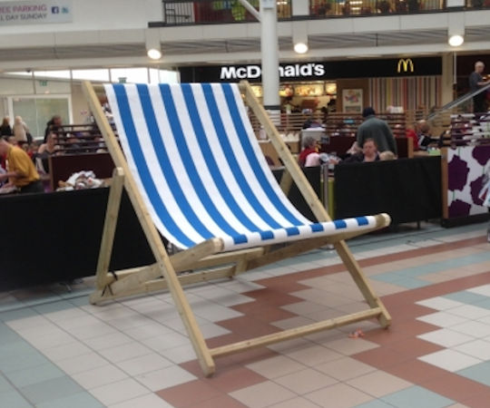 Main image for Giant Deck Chair